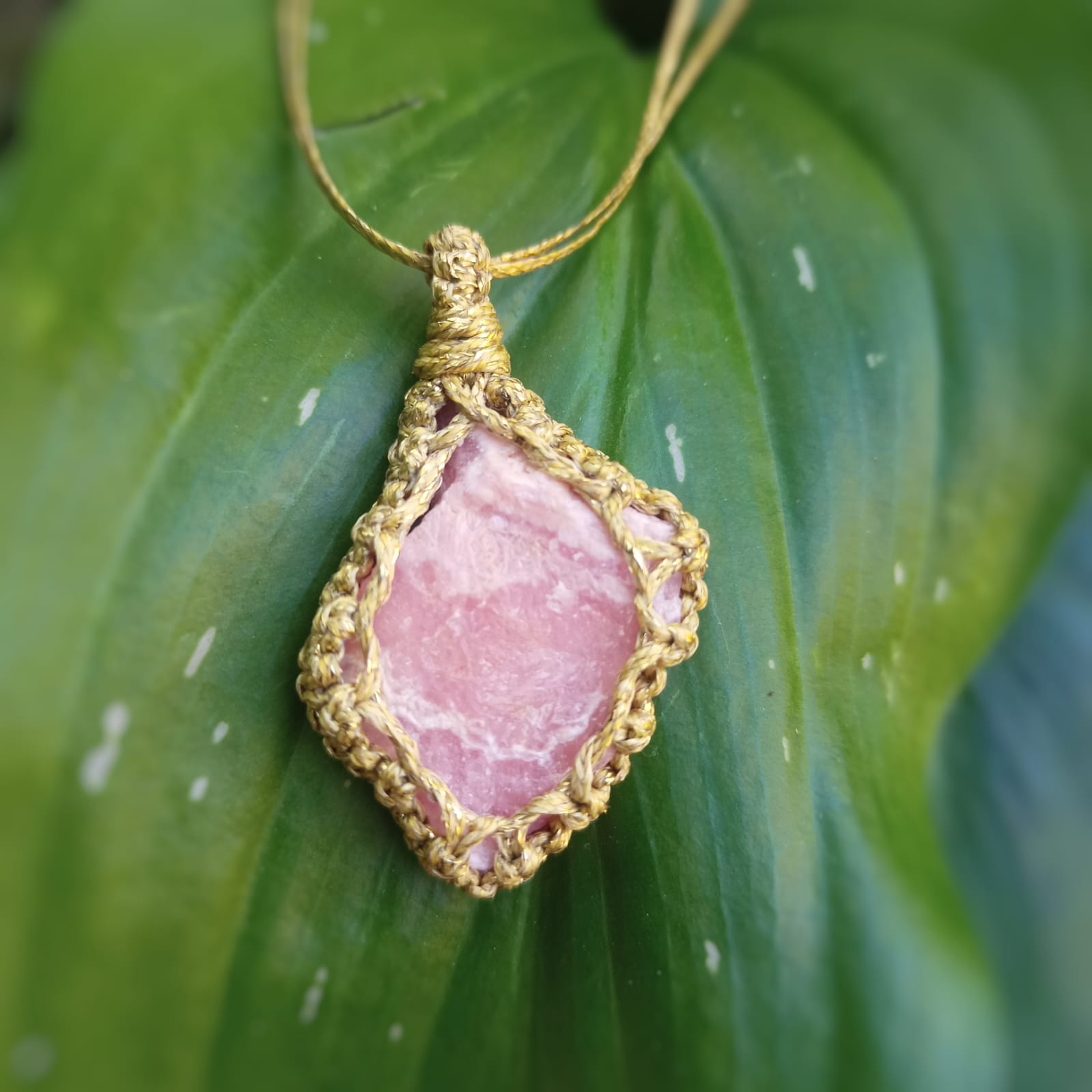 שרשרת קריסטל רודוקרוסייט